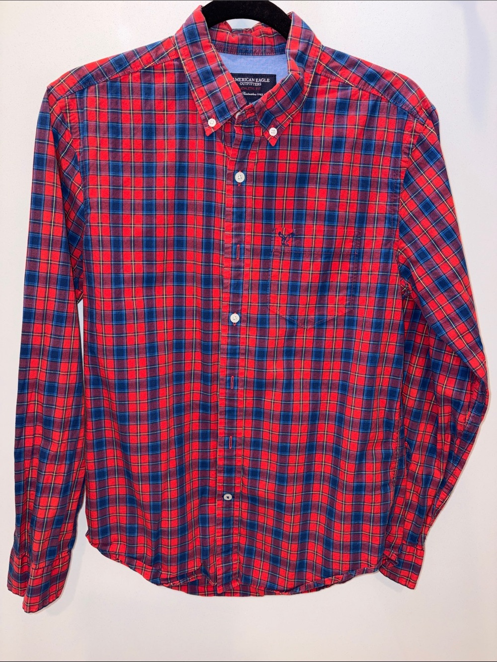 American Eagle Outfitters Red and Blue Plaid Button-Down Shirt